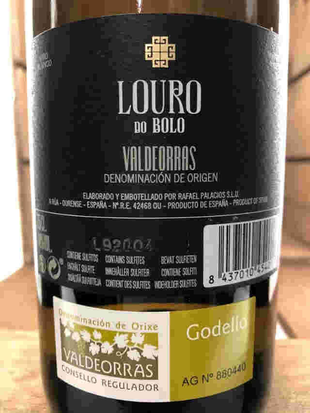 Louro do bolo contra
