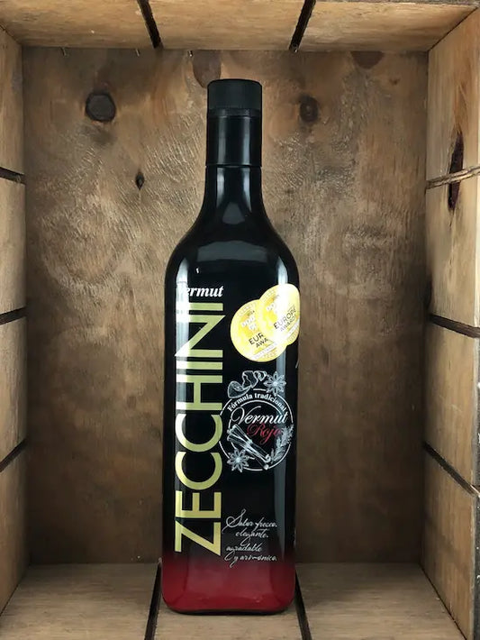 Vermut Zecchini rojo de Madrid