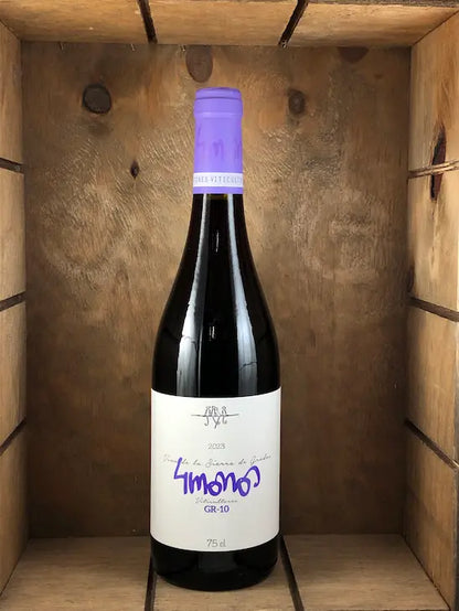 Vino tinto de Madrid 4 monos GR 10