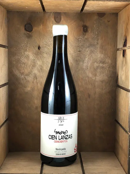 Vino tinto de Madrid 4 monos cien lanzas