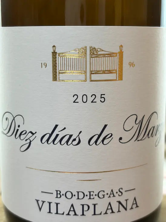 diez días de marzo vino blanco