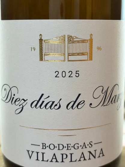 diez días de marzo vino blanco
