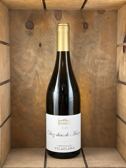 Vino blanco de Granada diez días de marzo