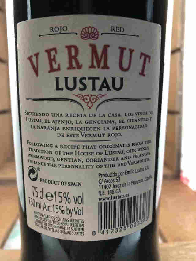 Contra de Botella de Lustau rojo vermut