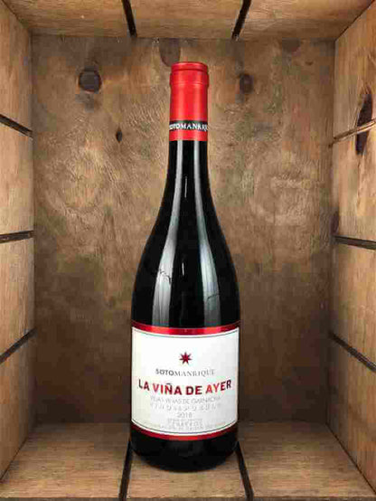 Botella de vino la viña de ayer garnacha