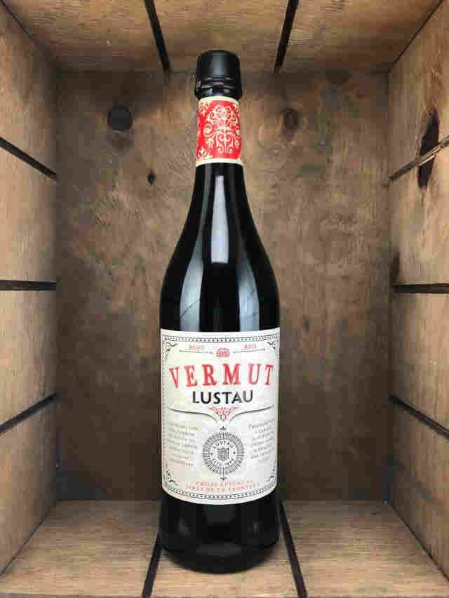 Vermut Lustau rojo